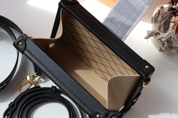 WIS PETITE LOUIS 1854 MALLE SINCE VUITTON 1121